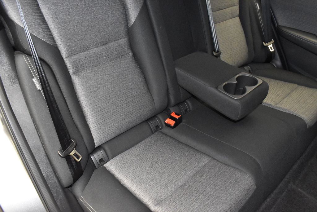 2022 Nissan Rogue SV 28