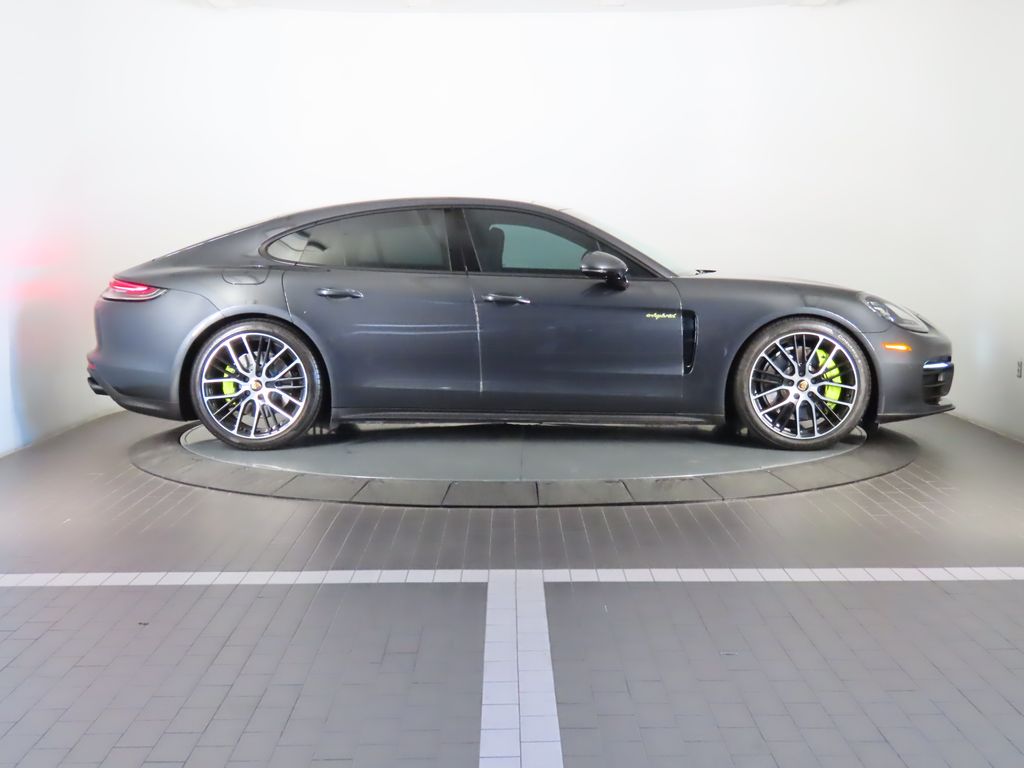 2022 Porsche Panamera E-Hybrid 4 6