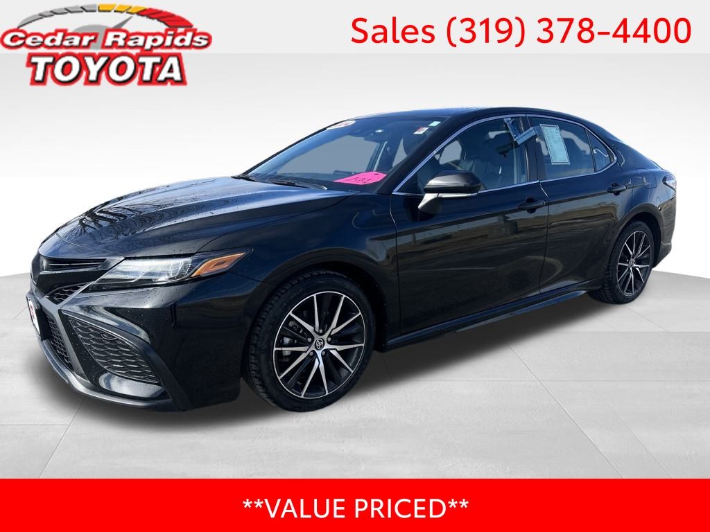 2024 Toyota Camry SE FWD