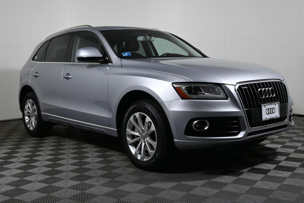 Thumbnail: 2016 Audi Q5 - 8