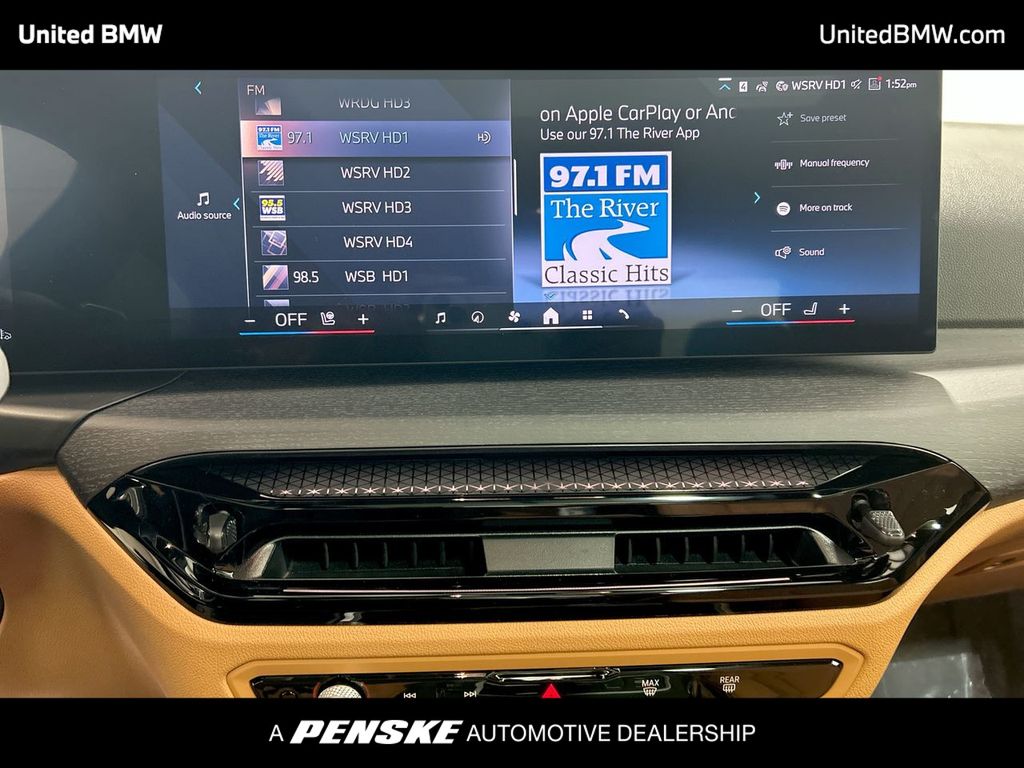 2025 BMW 3 Series 330i 16