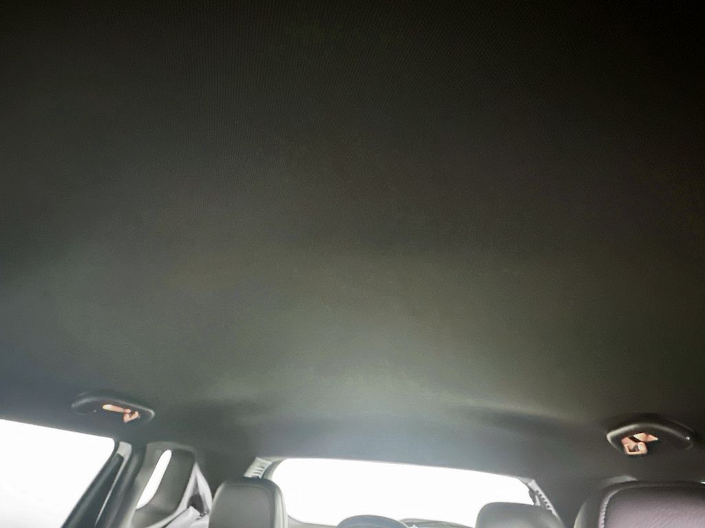 New 2026 White Jeep Latitude Altitude image 14