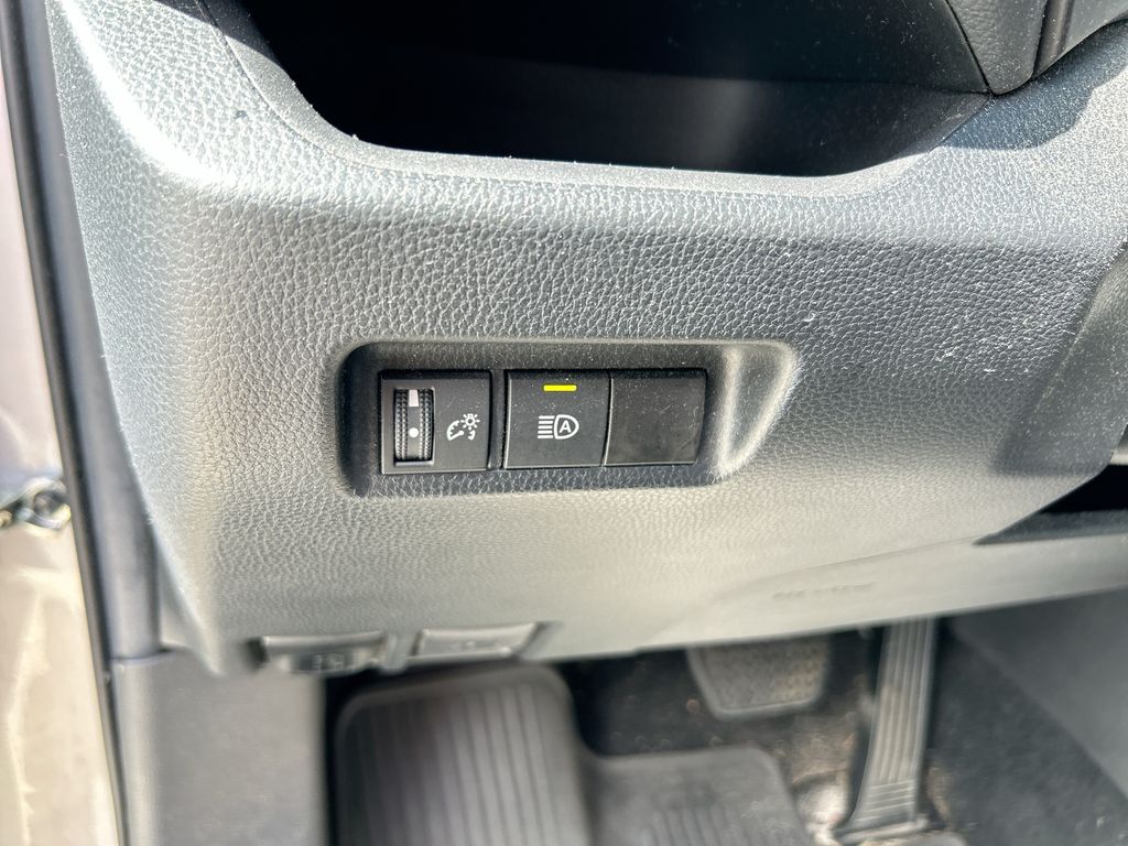 Thumbnail: 2024 Toyota RAV4 - 13