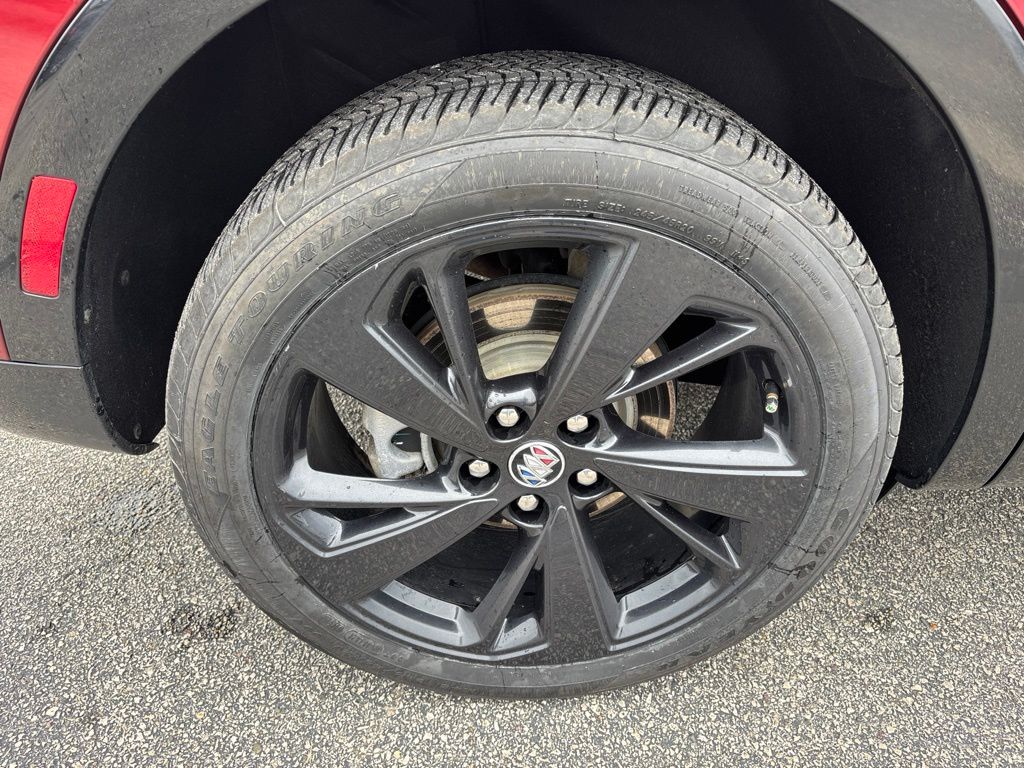 Used 2023 Buick Envision SUV