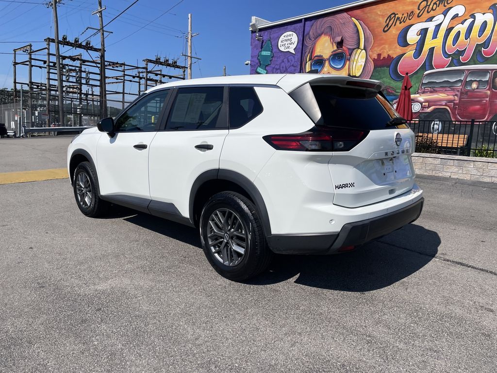 Used 2024 Nissan Rogue SUV