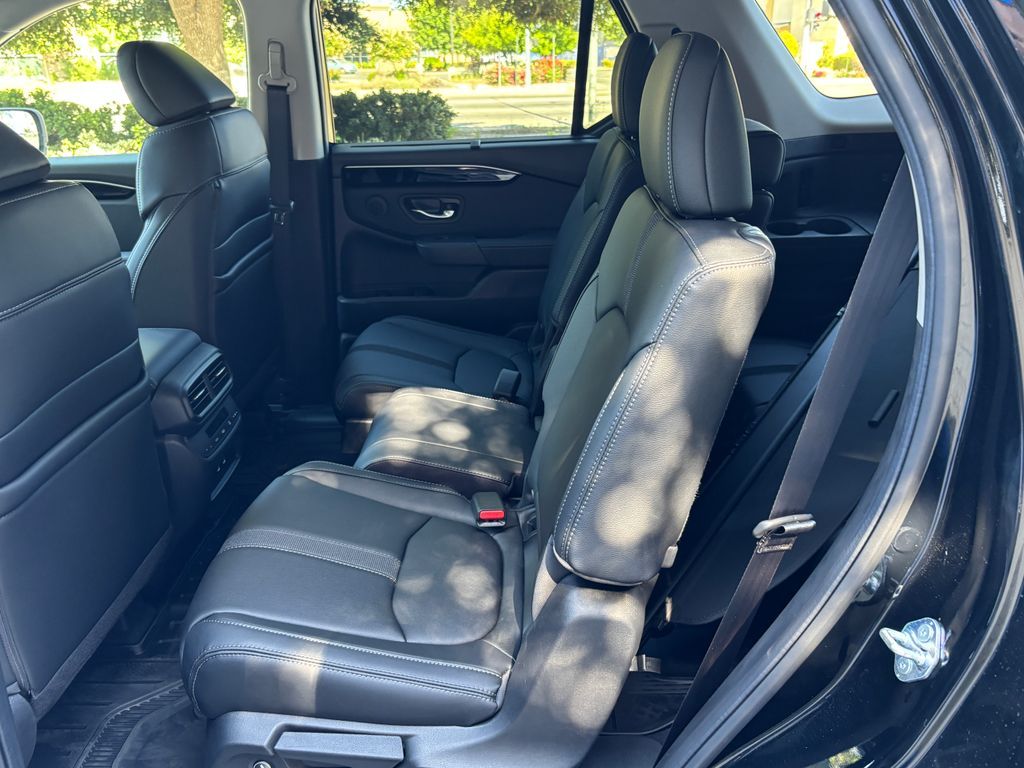 Thumbnail: 2026 Honda Pilot - 11