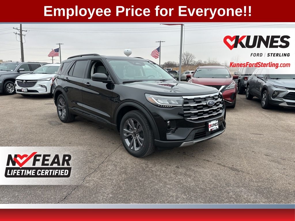 2026 Ford Explorer Active AWD