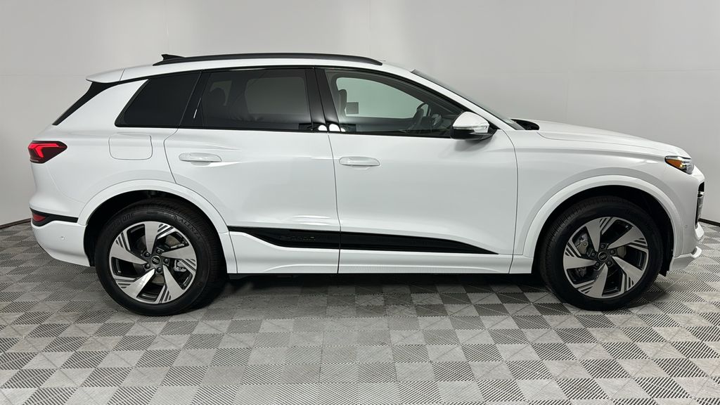 2025 Audi Q6 e-tron Premium 6