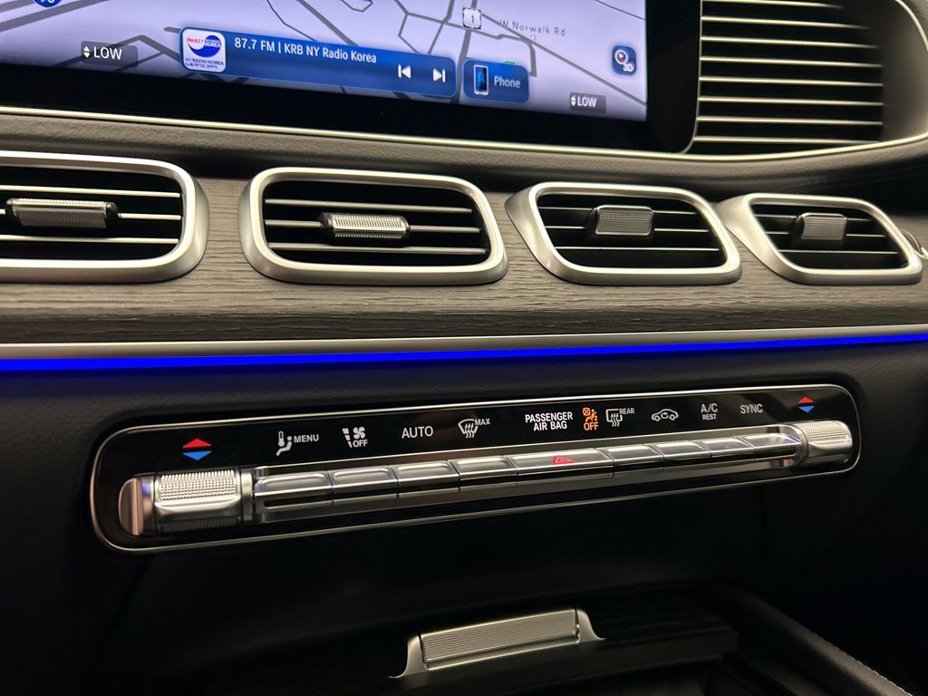 Thumbnail: 2026 Mercedes-Benz GLS - 19