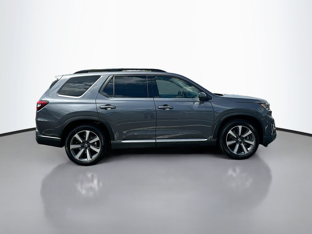 2025 Honda Pilot Touring 4