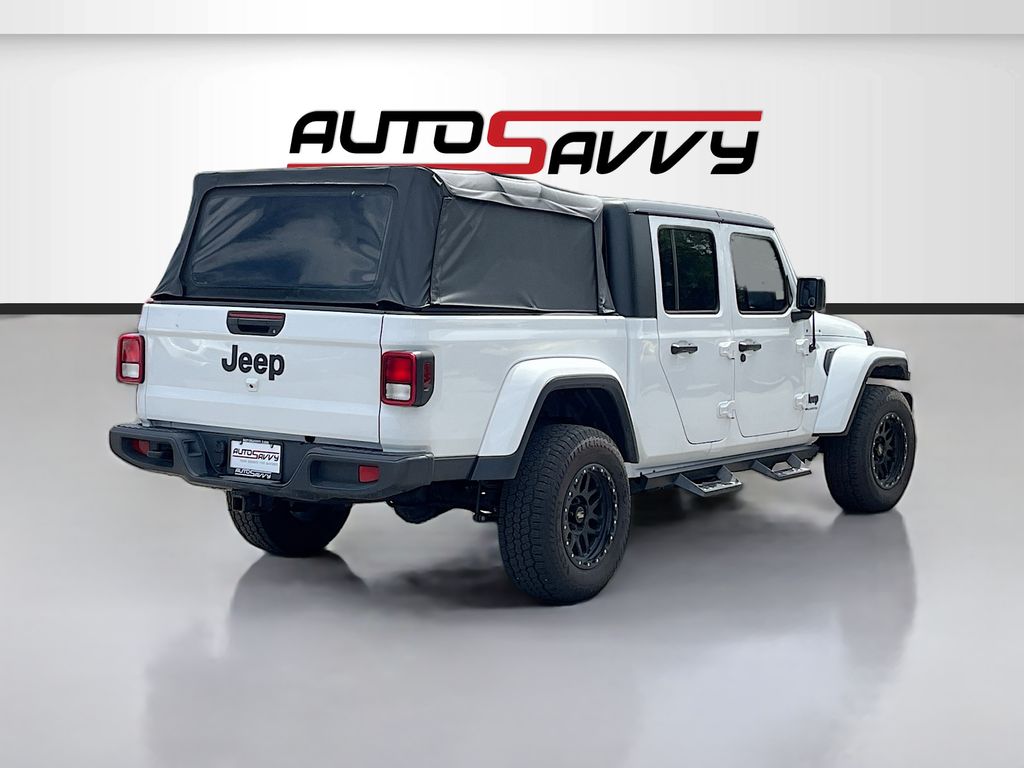 Used 2023 White Jeep Sport S image 7