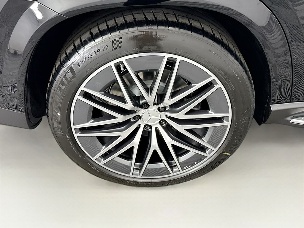 Thumbnail: 2026 Mercedes-Benz GLE - 32