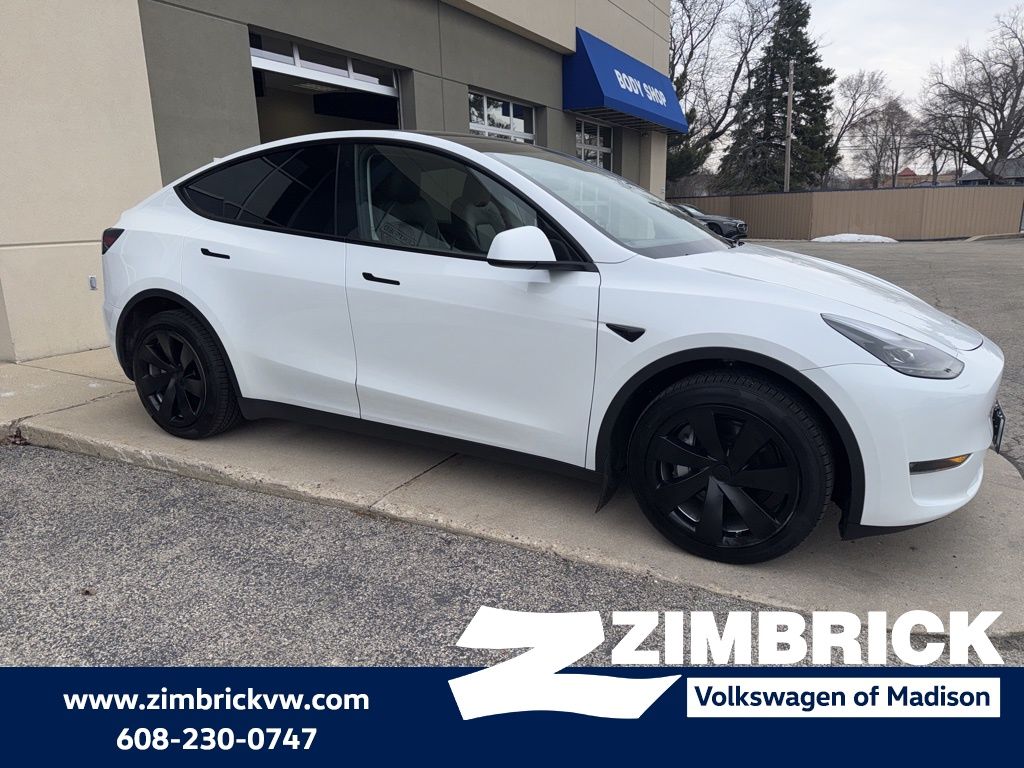 2023 Tesla Model Y Long Range AWD