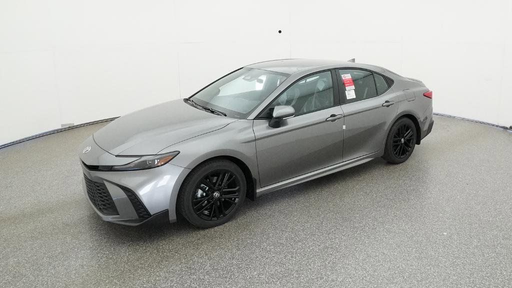 2025 Toyota Camry SE Hero Image
