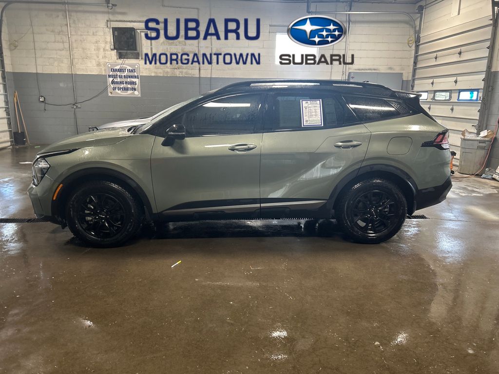 Jungle Green/Ebony Black Roof 2023 Kia Sportage X-Pro AWD SUV / Crossover All-Wheel Drive 8-Speed Automatic