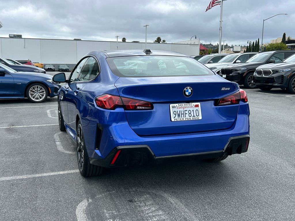 Thumbnail: 2026 BMW 2 Series - 3