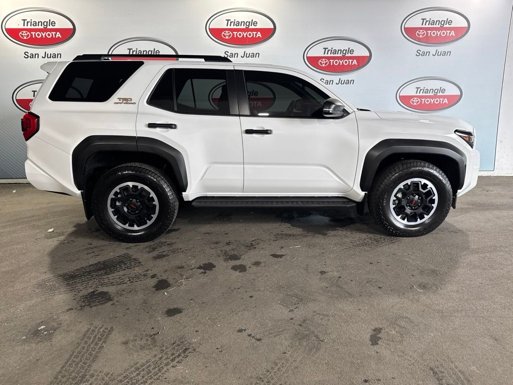 Thumbnail: 2025 Toyota 4Runner - 6