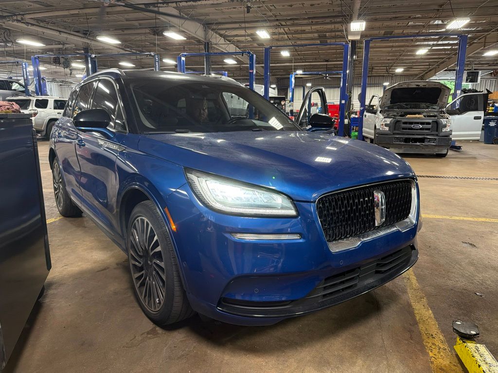Used 2021 Blue Lincoln Standard image 2