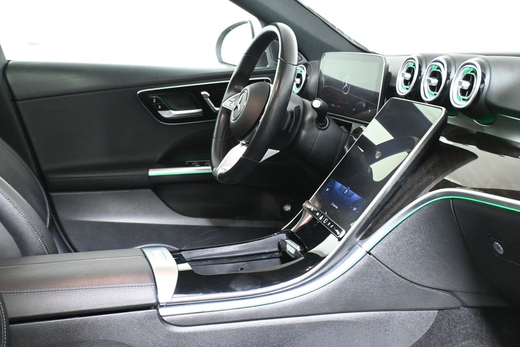 Thumbnail: 2022 Mercedes-Benz C-Class - 31