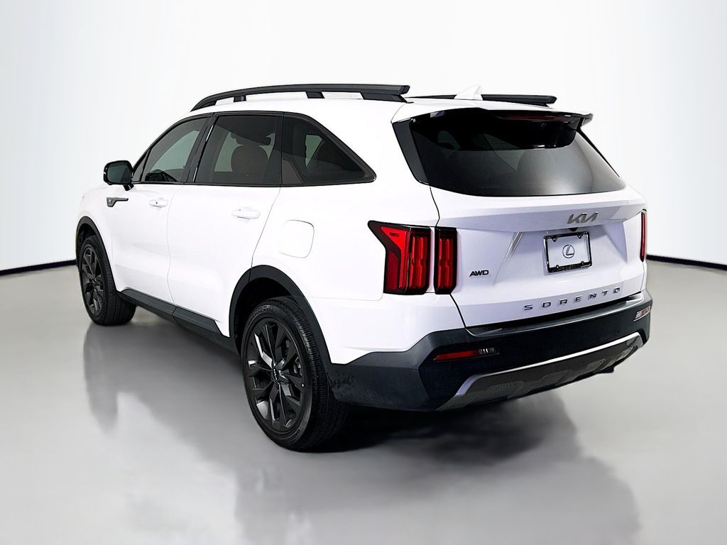 Thumbnail: 2022 Kia Sorento - 7