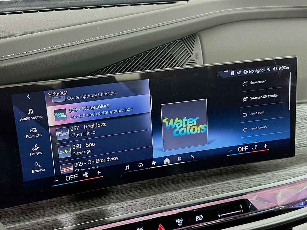 Thumbnail: 2025 BMW 7 Series - 11