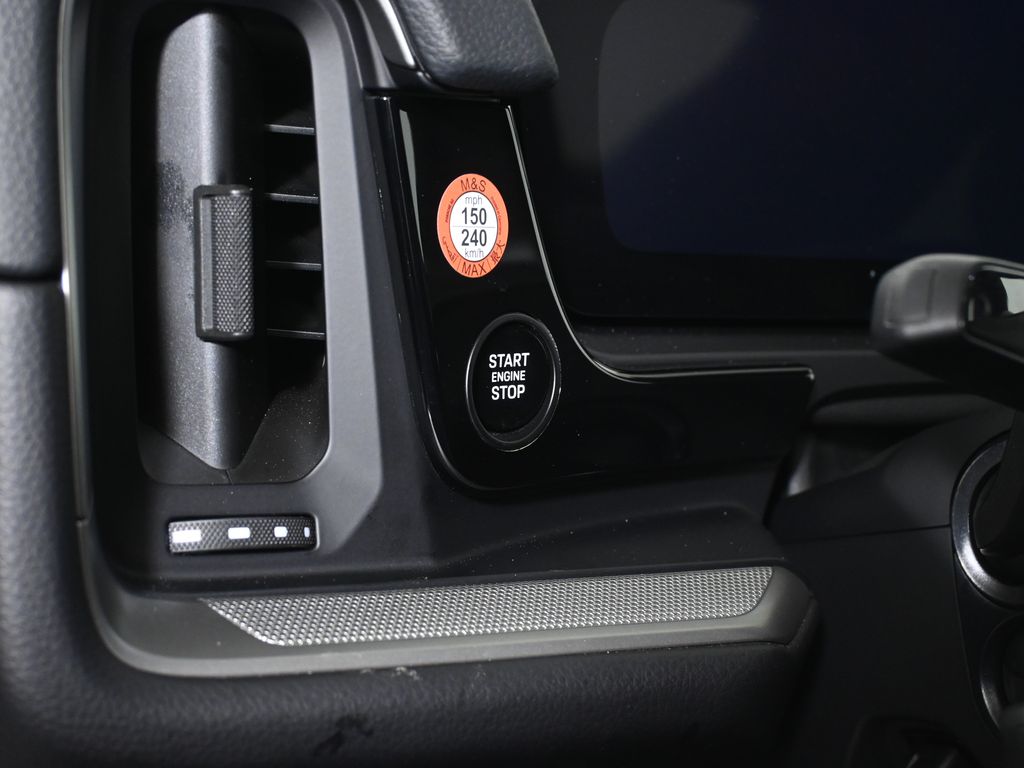 Thumbnail: 2025 Porsche Cayenne - 28