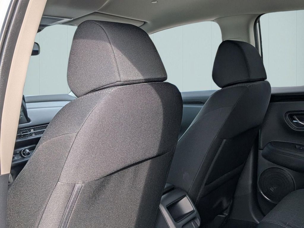 2026 Honda HR-V LX - Photo 23