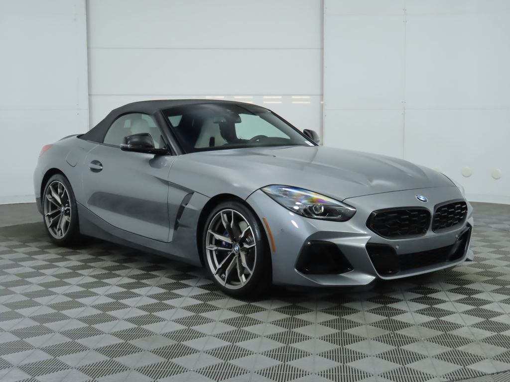 2025 BMW Z4 M40i 11