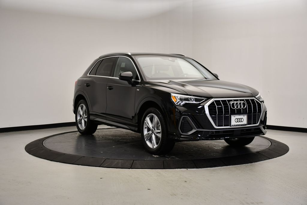 Thumbnail: 2024 Audi Q3 - 7