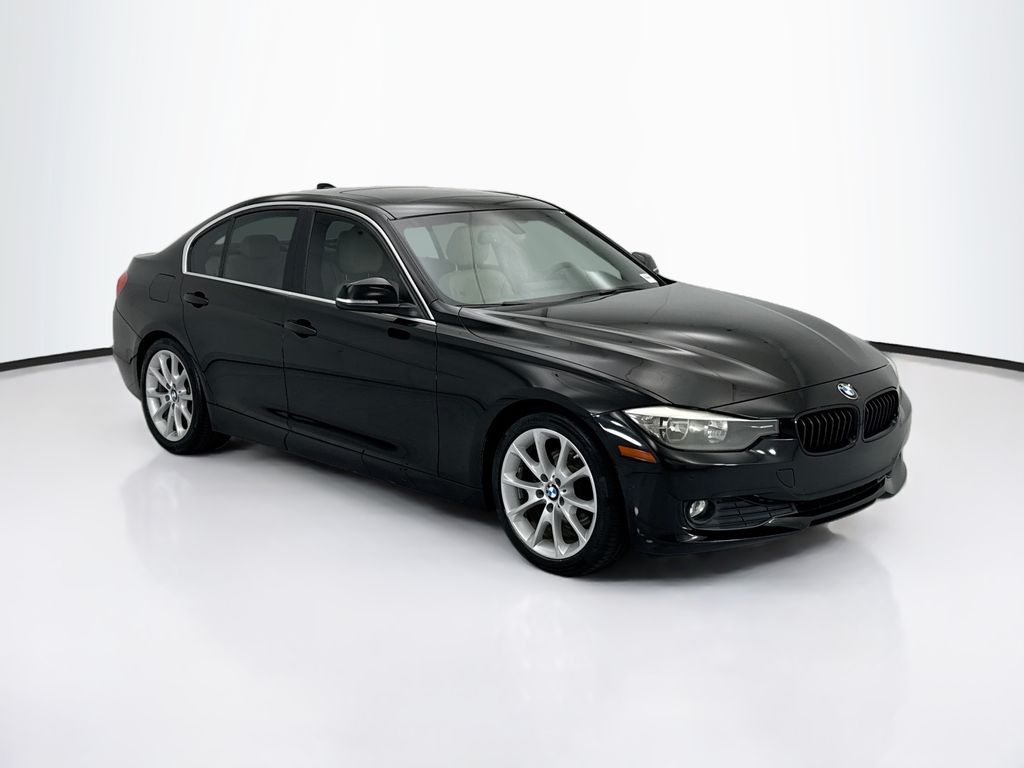 Thumbnail: 2015 BMW 3 Series - 3
