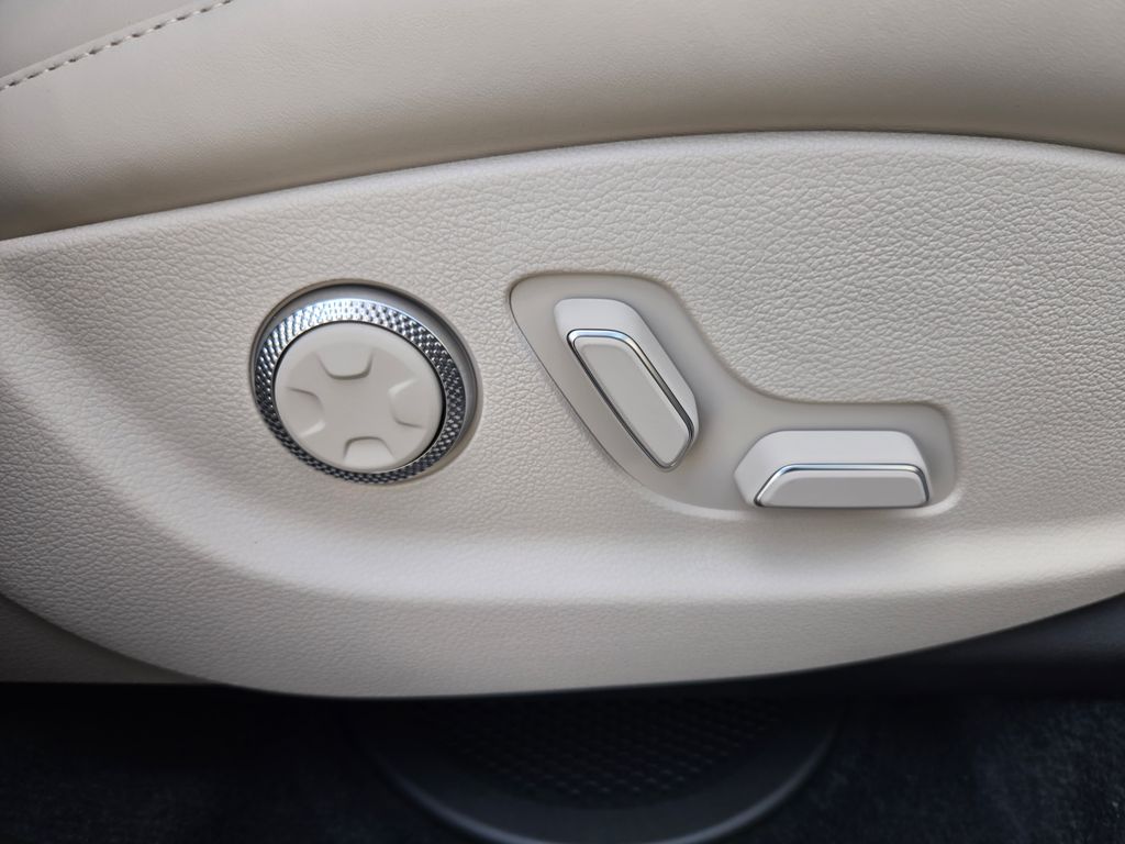 2025 Genesis GV80 3.5T 24