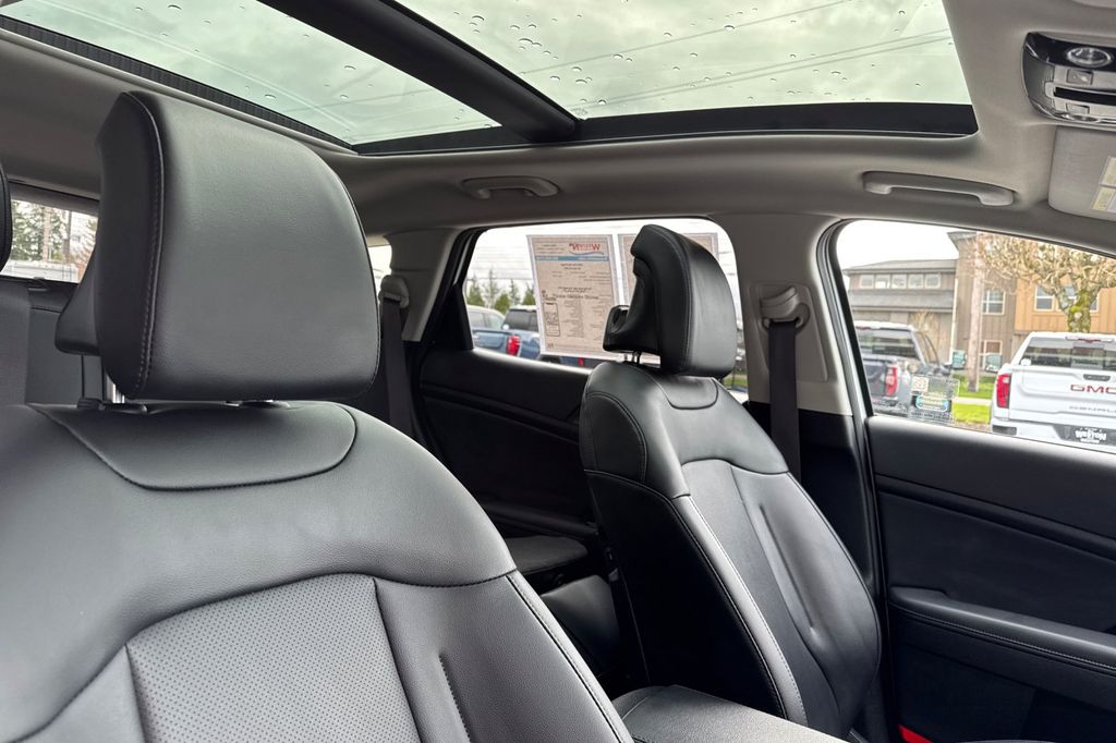 used 2023 Kia Sportage Hybrid car, priced at $25,987