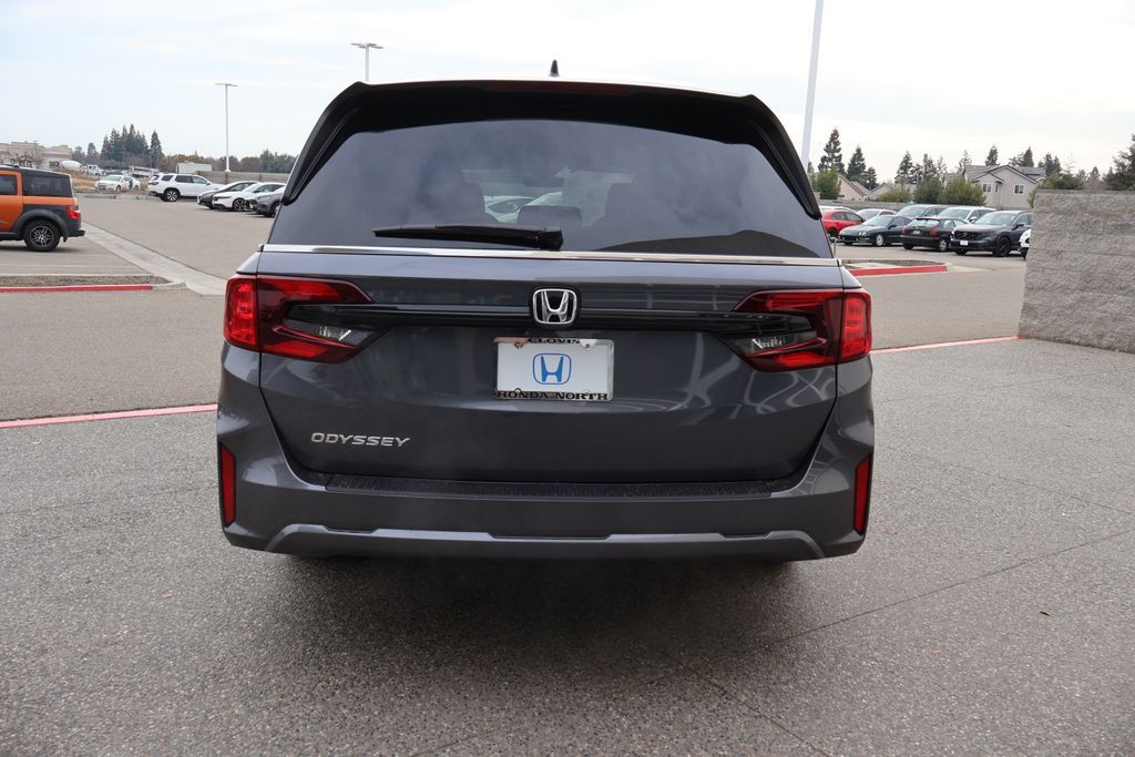 Thumbnail: 2026 Honda Odyssey - 6
