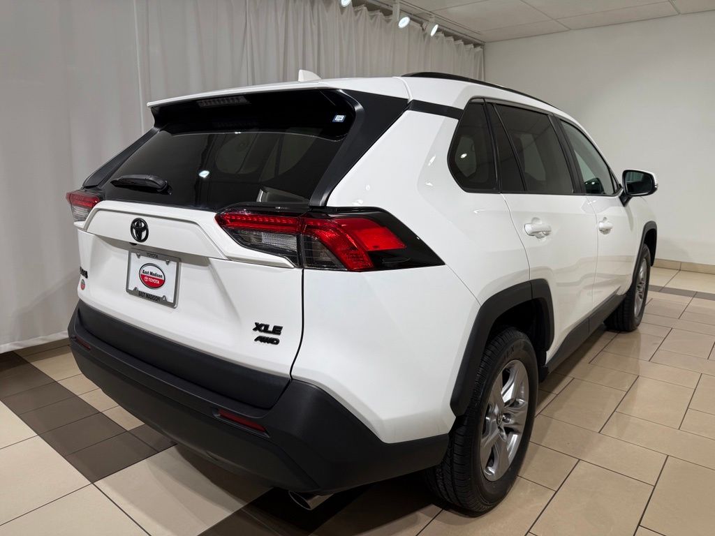 Thumbnail: 2024 Toyota RAV4 - 3