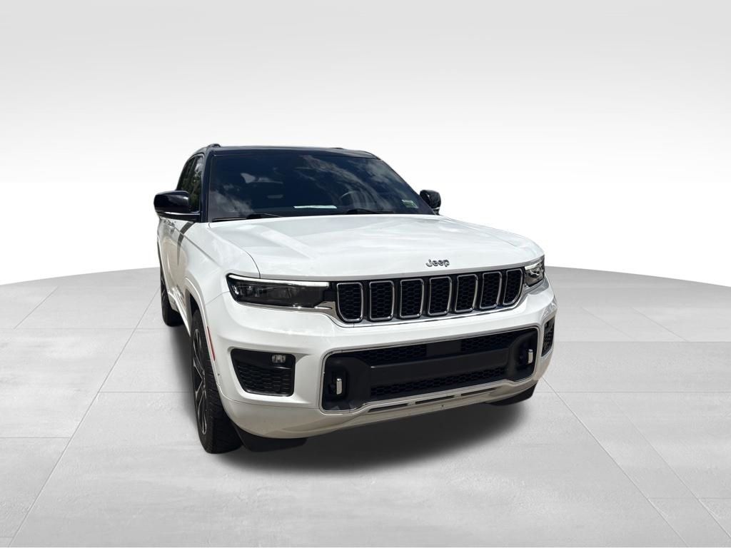2022 Jeep Grand Cherokee Overland White at Klick Lewis Buick Chevrolet