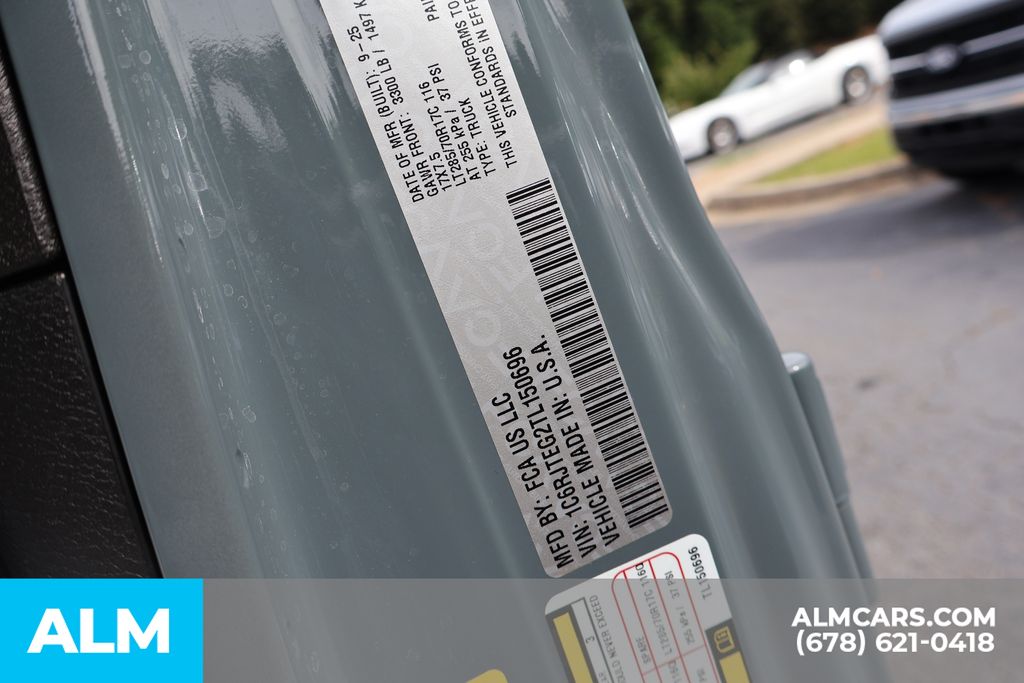 Used 2026 Gray Jeep Mojave image 41