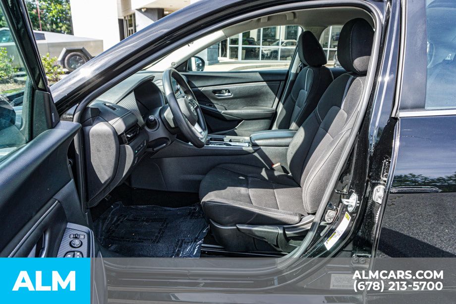 Used 2023 Black Nissan SV image 19