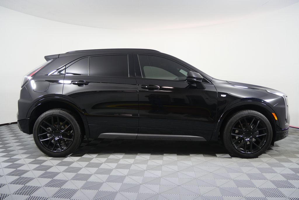 Thumbnail: 2024 Cadillac XT4 - 2