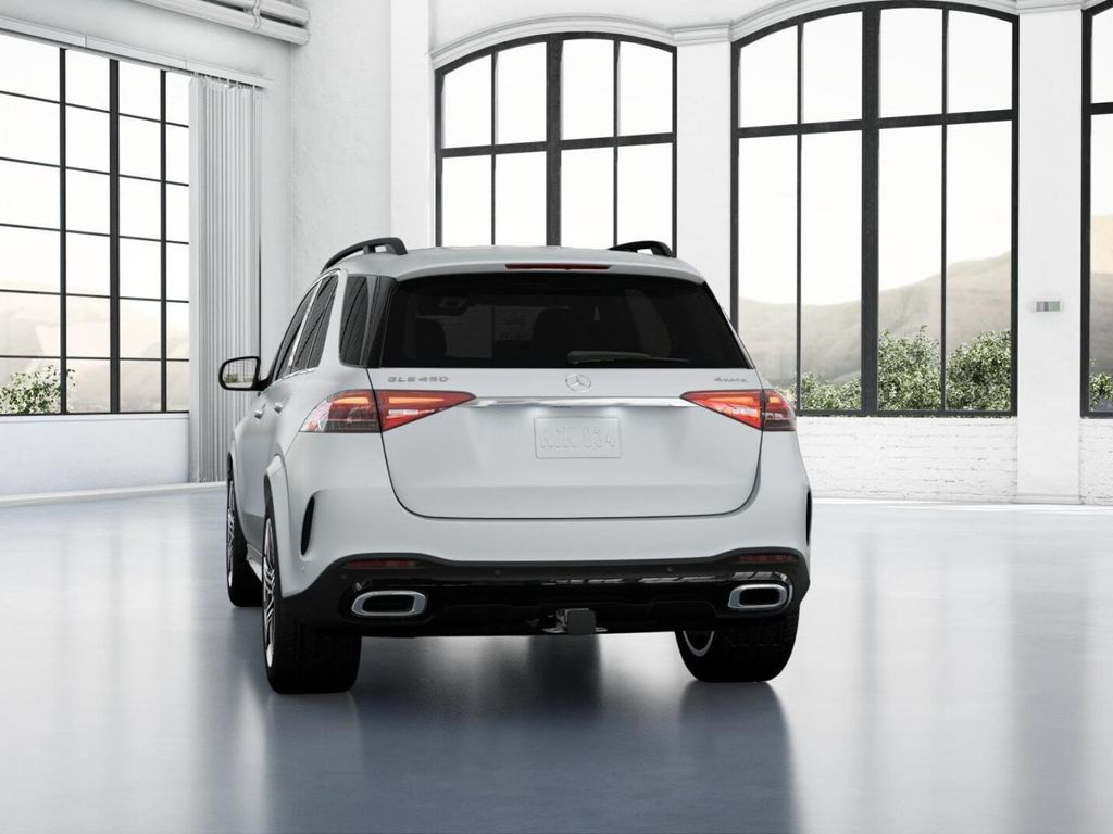 Thumbnail: 2026 Mercedes-Benz GLE - 26