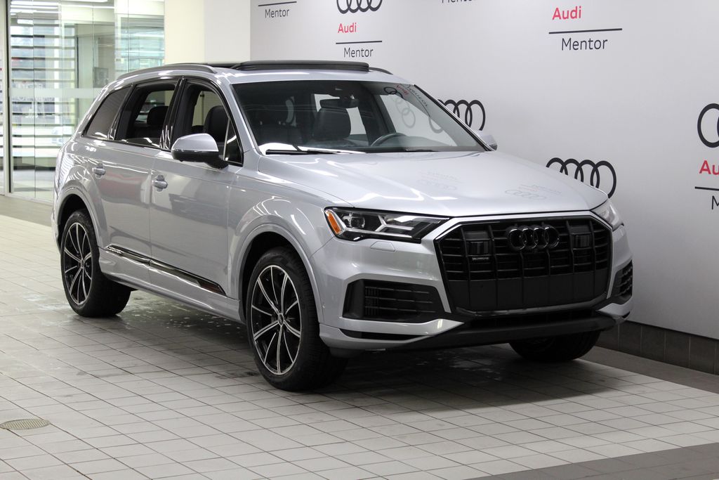 2022 Audi Q7 Premium Plus 8