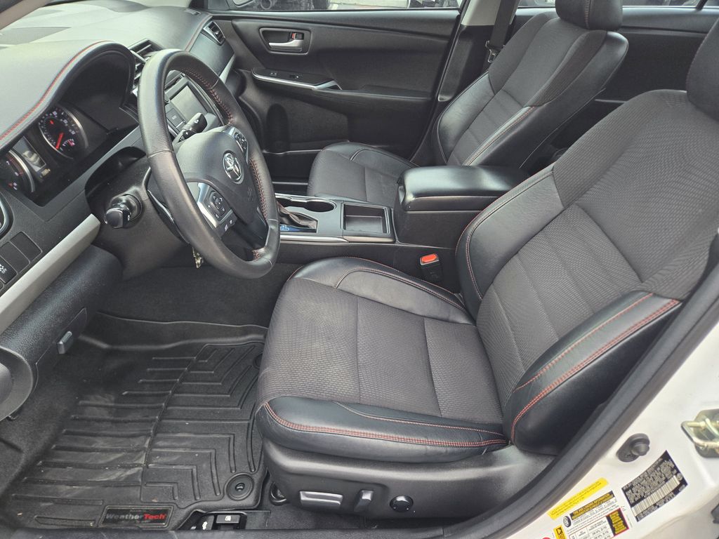 2017 Toyota Camry SE White at Gullo Toyota