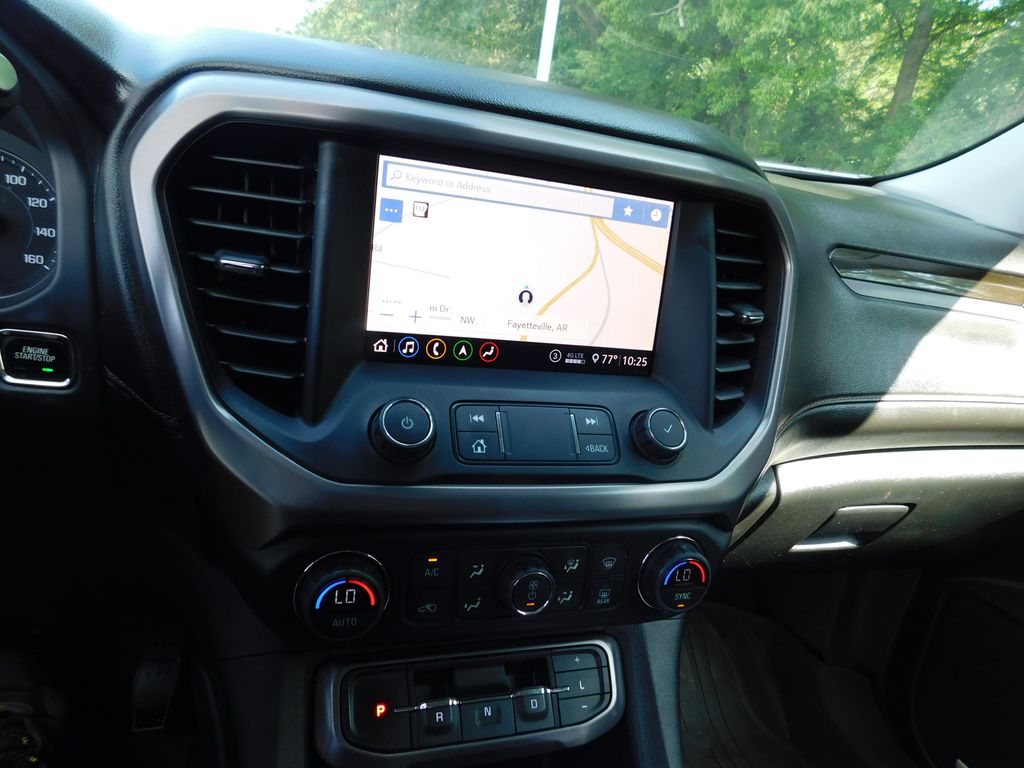 Thumbnail: 2020 GMC Acadia - 10