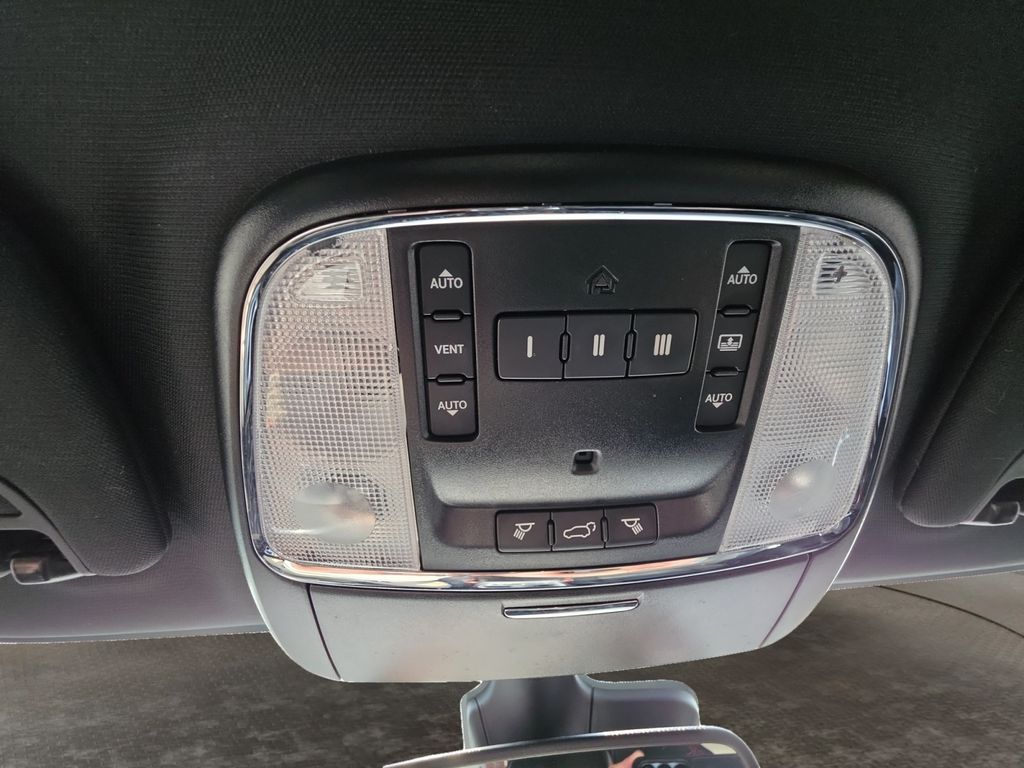 2019 Jeep Grand Cherokee High Altitude Black at Rafferty Subaru