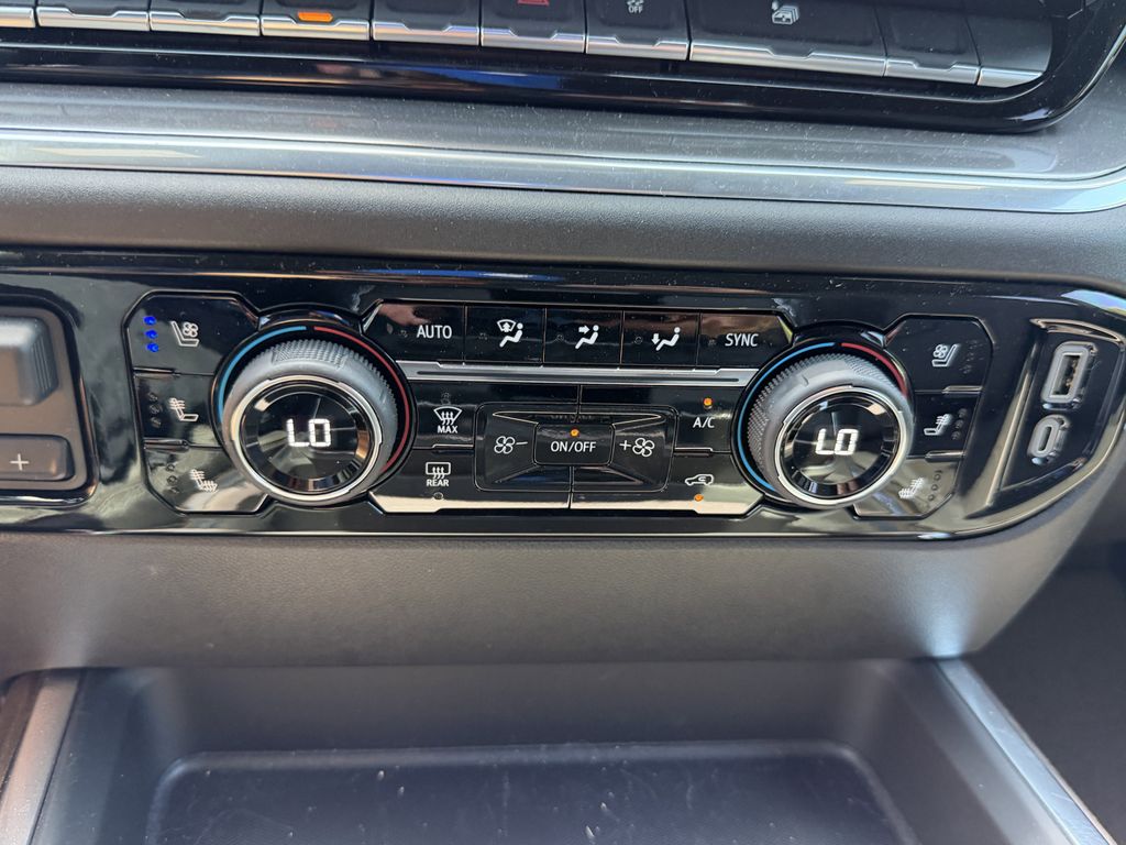 used 2025 Chevrolet Silverado 2500HD car, priced at $72,492