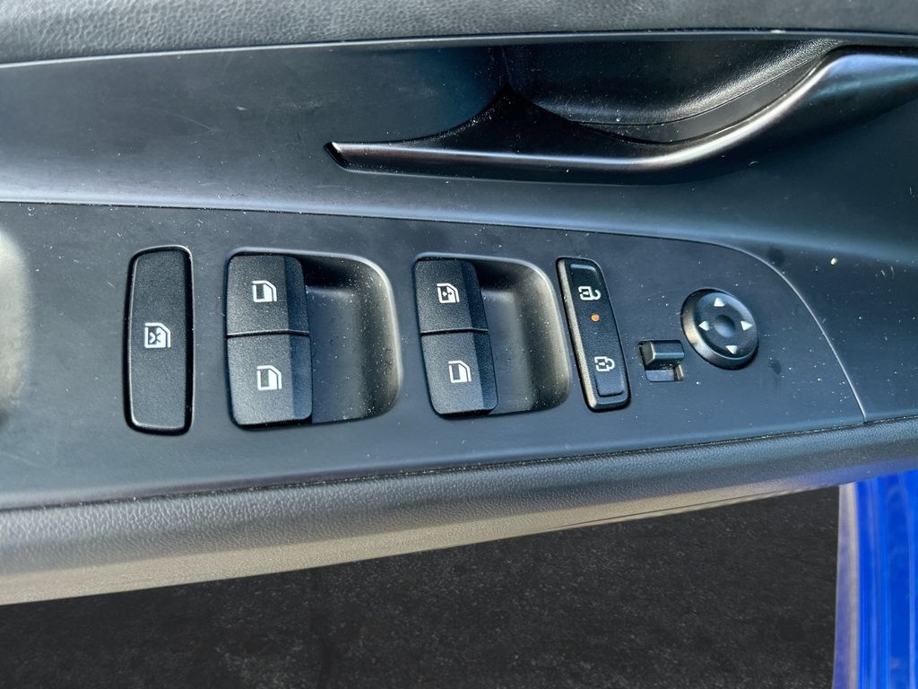 Thumbnail: 2025 Hyundai Elantra - 12