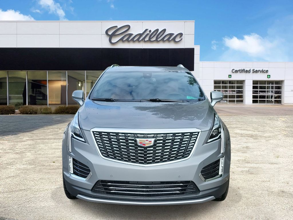 2024 Cadillac XT5 Premium Luxury 2