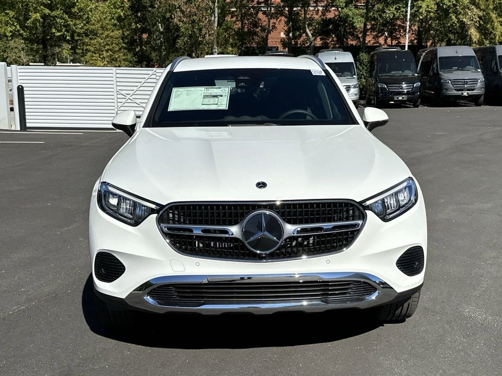 2025 Mercedes-Benz GLC GLC 300 3