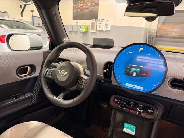 Thumbnail: 2026 MINI Cooper - 24