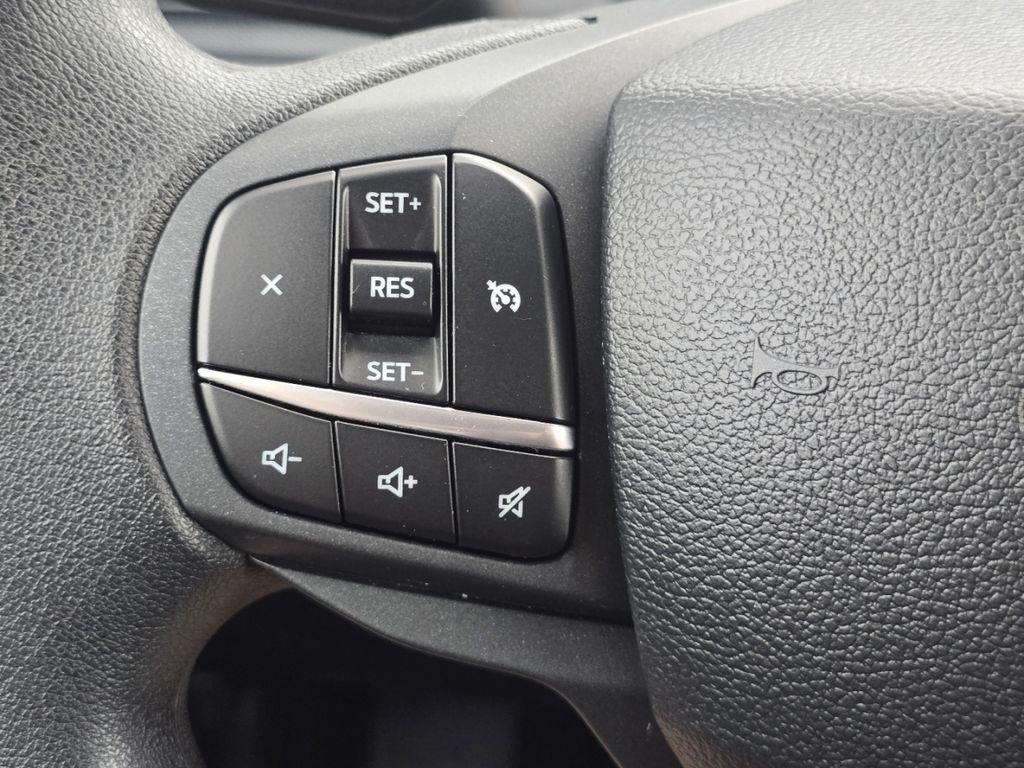 Used 2023 Black Ford  image 30