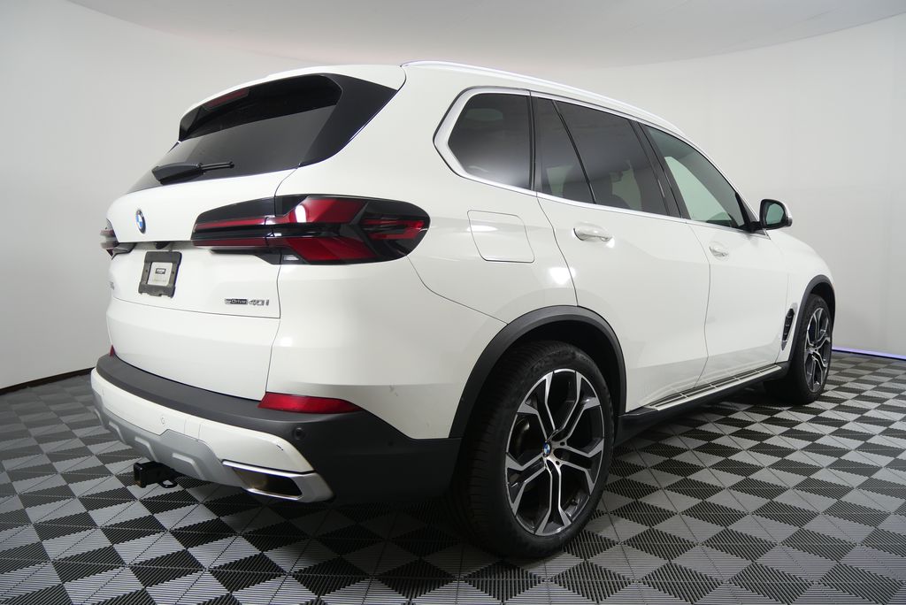 Thumbnail: 2024 BMW X5 - 3